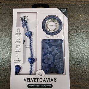 Velvet Caviar Blue Floral Phone Accessories Set
